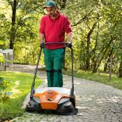 BALAYEUSE A BATTERIE STIHL KGA 770