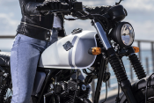 MOTO ARCHIVE SCRAMBLER AM 84 50CC 