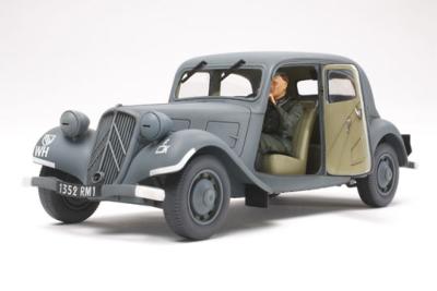 MAQUETTE PLASTIQUE 1/35 CITROEN TRACTION 11CV